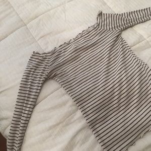 Long sleeve off the shoulder black and white top